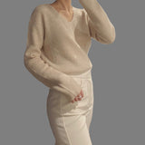 V-neck cashmere sweater cream