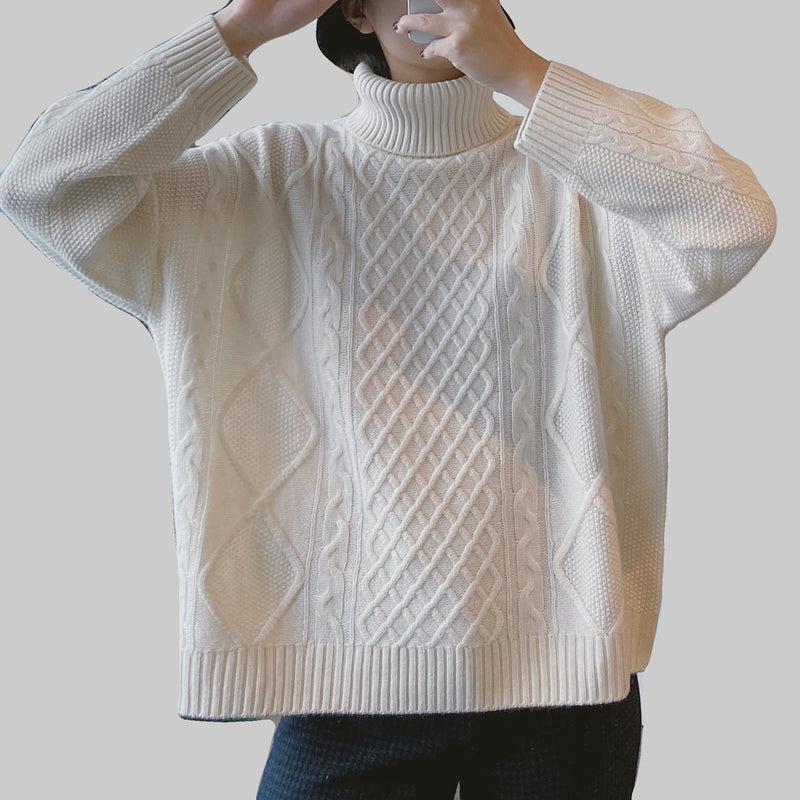 High-neck knitted cashmere sweater ivory