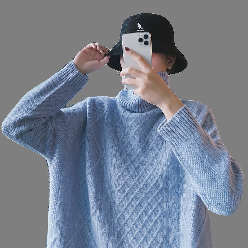 High-neck knitted cashmere sweater sky blue