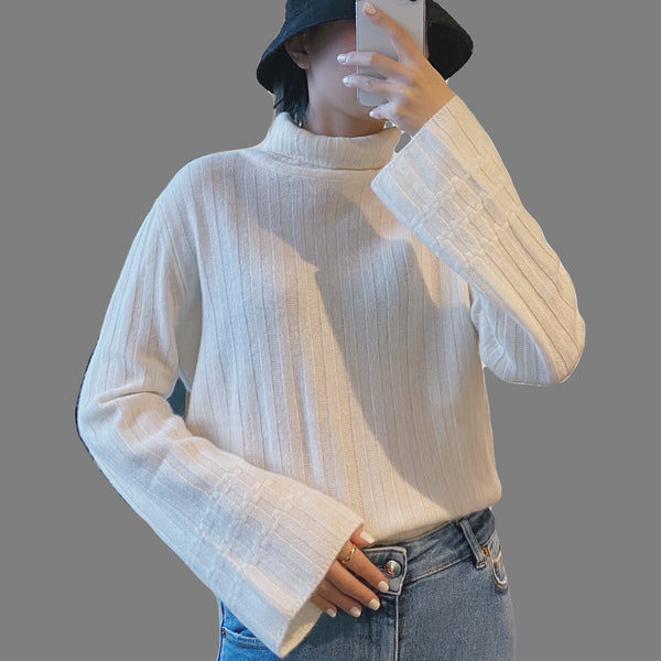 High-neck cashmere sweater ivory